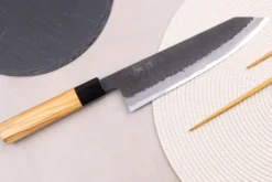 Couteau de chef kiritsuke 21cm japonais artisanal Hinoura Mutsumi Ajikataya Black Nashiji