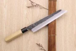 Couteau de chef kiritsuke 24cm japonais artisanal Sakai Kikumori Kikuzuki Kuro