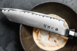Couteau de chef kiritsuke japonais Kai Seki Magoroku Kaname 19,5cm