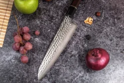 Couteau de chef Sayuto Desert Damas martelé 21cm