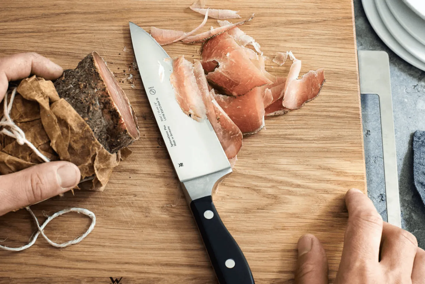 Couteau de chef WMF Spitzenklasse Plus lame acier inoxydable 20cm