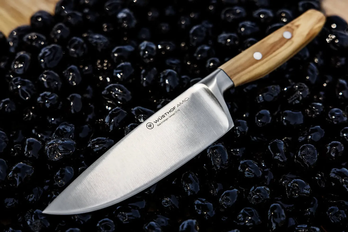 Couteau de chef Wüsthof Amici forgé 16cm en bois d'olivier