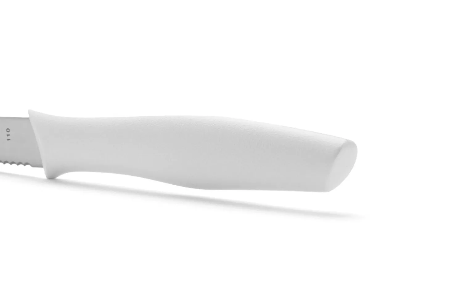 Couteau d'office Arcos Nova lame dentée en acier Nitrum manche blanc 10cm