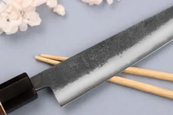 Couteau kiritsuke 15cm japonais artisanal Yuzo Black Nashiji