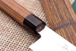 Couteau kiritsuke japonais artisanal Kagekiyo Kurumi Ginsan 24cm