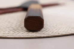 Couteau kiritsuke santoku 16cm japonais Sakai Takayuki Kurokage VG10 manche en chêne brûlé