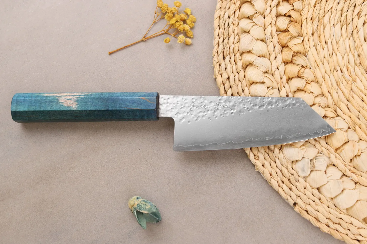 Couteau ko-bunka 13cm japonais artisanal Hado Shiosai VG10 manche bleu