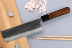 Couteau nakiri 16,5cm japonais artisanal Yuzo Black Nashiji