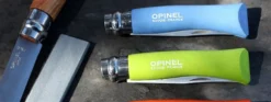 Couteau opinel Acidulé n°07 lame 8cm virole tournante manche azur + cordon