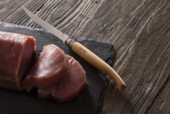 Couteau Opinel Effilé n°15 lame 15cm manche en hêtre