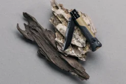 Couteau Opinel N°08 Horizon moutarde & noir