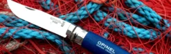 Couteau Opinel Tradition Baroudeur n°08 lame 8,5cm manche bleu