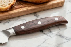 Couteau à pain 20cm Guillaume Leonard Cuistot en acier inoxydable et bois de santal rouge