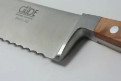 Couteau à pain Güde Alpha Poire 32cm en acier forgé
