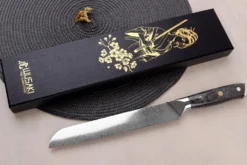 Couteau à pain Wusaki Sakin Damas 10Cr 20cm manche en fibre de carbone et feuille d'or