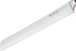 Couteau à pain Wusthof Classic Colour Tasty Sumac forgé lame micro-dentelée 23cm