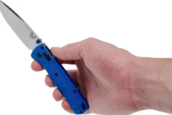 Couteau pliant Benchmade Bugout 535 manche Grivory bleu 10,7cm
