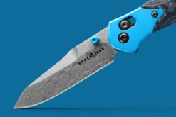 Couteau pliant Benchmade Mini Osborne 945-221 édition limitée lame damassée manche carbone 9,8cm