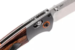 Couteau pliant Benchmade Mini Crooked River 15085-2 manche bois stabilisé 11cm
