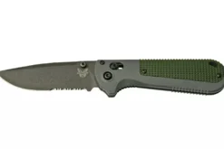 Couteau pliant Benchmade Redoubt 430SBK lame semi-dentelée manche Grivory gris/vert 12cm