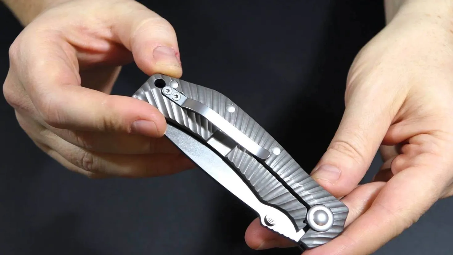 Couteau pliant FOX Military "Extreme élite" FX-121TI manche titanium 11 cm