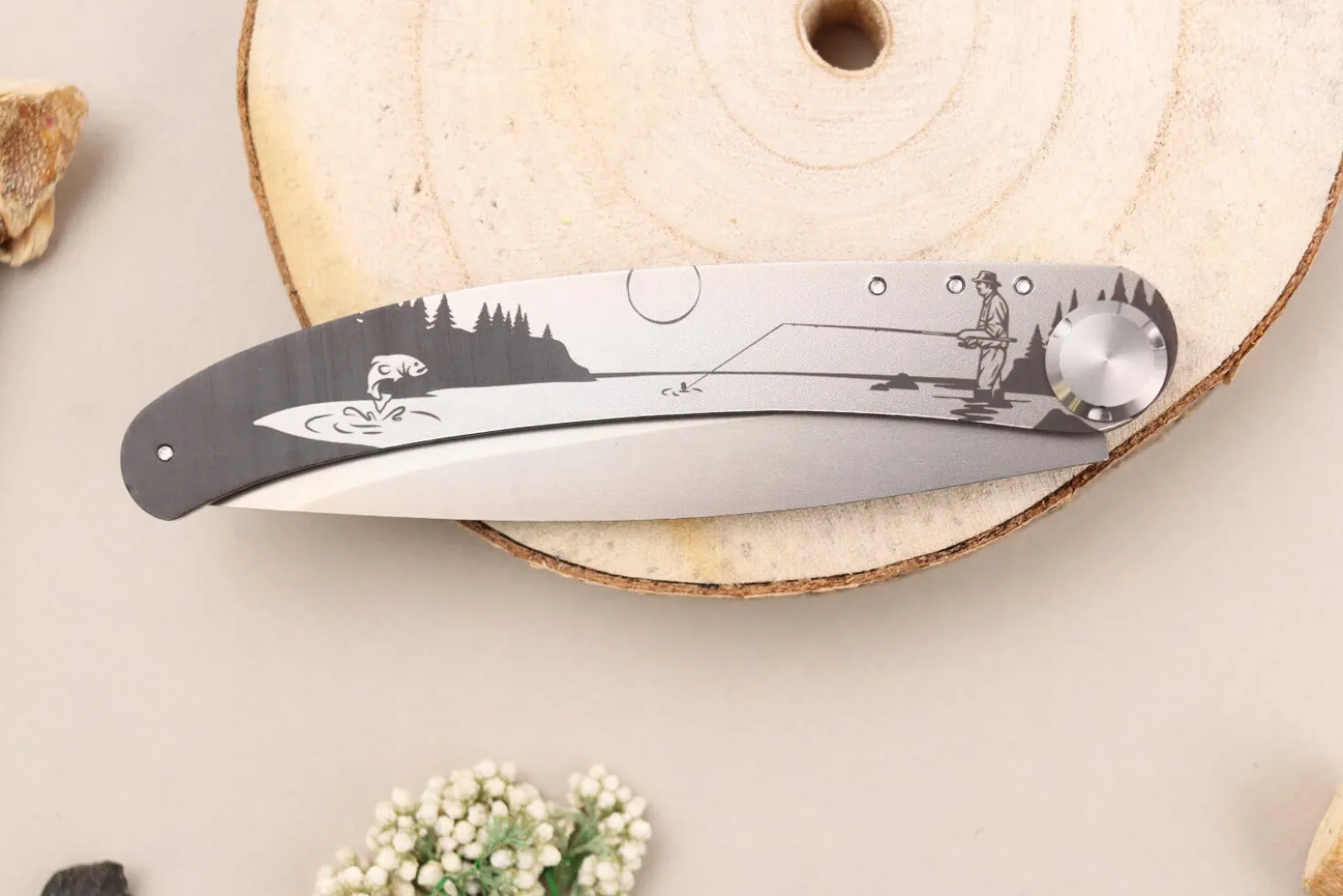Couteau pliant Le Coq Français Rivière artisanal manche bois d'olivier 11,5cm + étui
