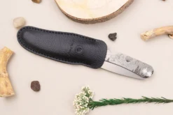 Couteau pliant Le Coq Français Chemin de Saint-Jacques artisanal manche bois d'olivier 11,5cm + étui