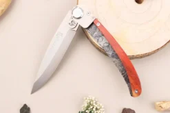Couteau pliant Le Coq Français Safari Red Heart artisanal manche bois rouge 11,5cm + étui