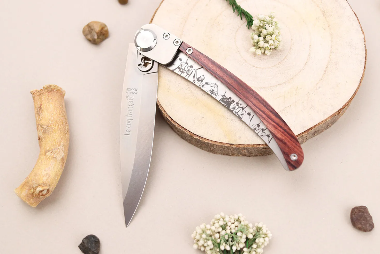Couteau pliant Le Coq Français Vercingétorix artisanal manche bois de violette 11,5cm + étui