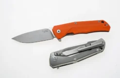 Couteau pliant LionSteel Tre manche G10 / titanium 10cm
