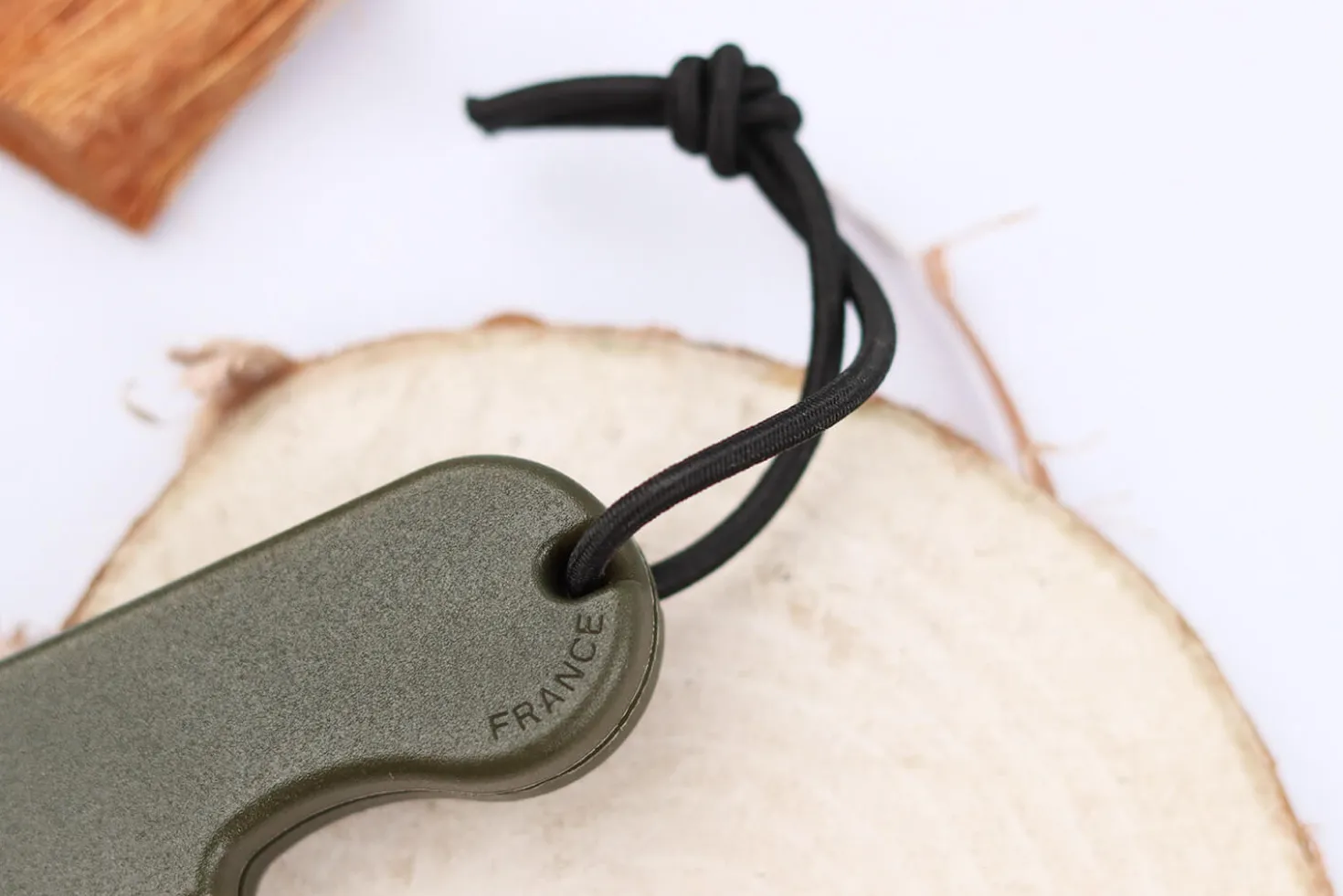 Couteau pliant Skult français éco-responsable manche vert 10cm