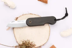 Couteau pliant Skult français éco-responsable manche noir 10cm