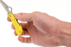 Couteau pliant Spyderco Manbug Salt MYLS manche en nylon/fibres de verre jaune 6,4cm