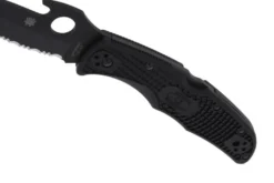 Couteau pliant Spyderco Matriarch 2 Wave C12SBBK2W lame noire manche en nylon/fibre de verre 12,6cm