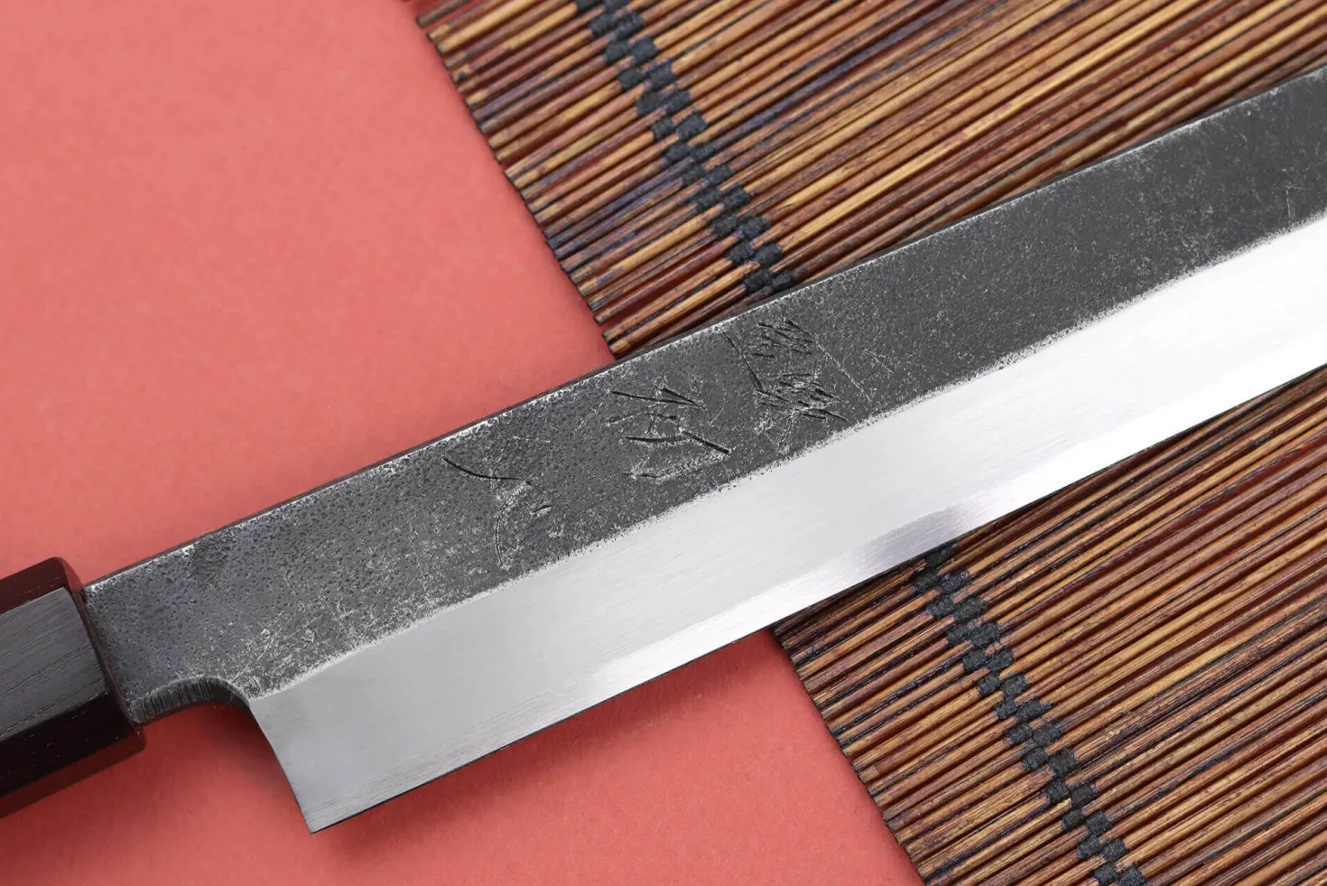 Couteau sakimaru 27cm japonais artisanal Hatsukokoro Shirasagi manche en ébène