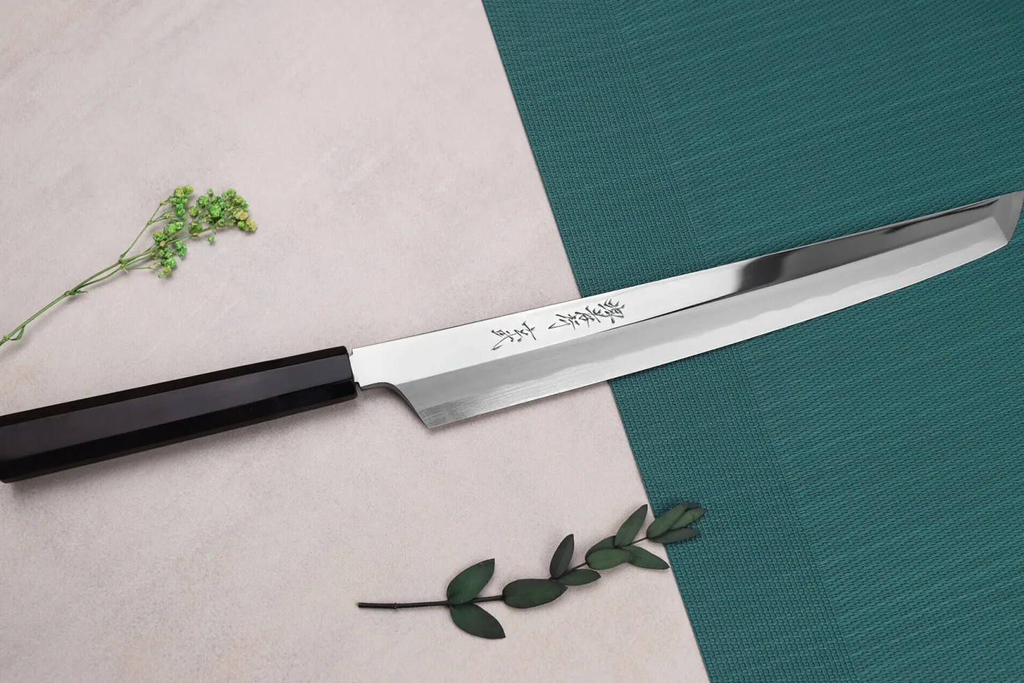 Couteau sakimaru yanagiba 30cm japonais artisanal Sakai Takayuki Genbu