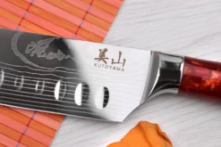 Couteau santoku alvéolé 17cm Kutoyama Red Flame