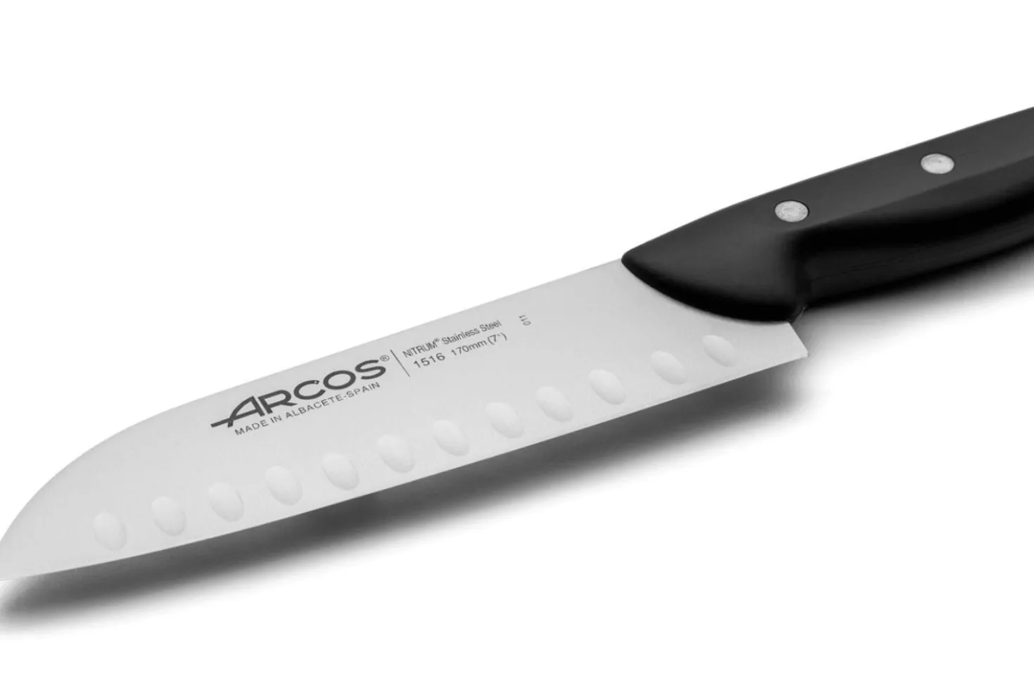 Couteau Santoku Arcos Maitre lame alvéolée 17cm