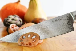 Couteau Santoku Chroma Dorimu Pure Damascus 17.5cm acier japonais 64 couches