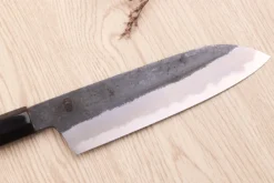 Couteau santoku 18cm japonais artisanal Sakai Kikumori Kikuzuki Kuro