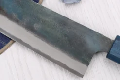 Couteau santoku 16,5cm japonais artisanal Yoshihiro Rugged Black
