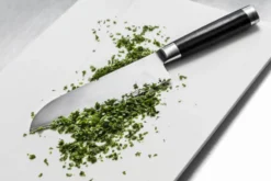 Couteau Santoku Kai Michel Bras n°4 16cm acier inox SG2 + fourreau en bois