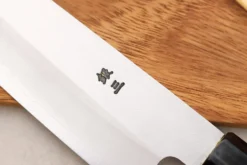 Couteau santoku kiritsuke 18cm japonais artisanal Momotaro Ginsan manche en magnolia