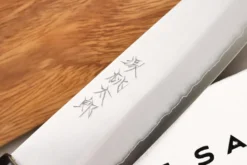 Couteau santoku kiritsuke 18cm japonais artisanal Momotaro Ginsan manche en magnolia