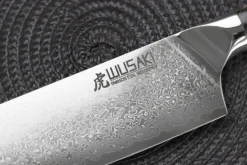Couteau santoku Wusaki Sakin Damas 10Cr 17cm manche en fibre de carbone et feuille d'or