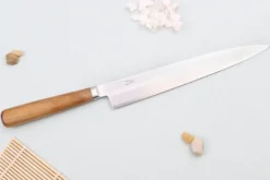 Couteau à sashimi japonais forgé Tadafusa Hocho Kobo lame SLD 3 couches 21cm manche en noyer