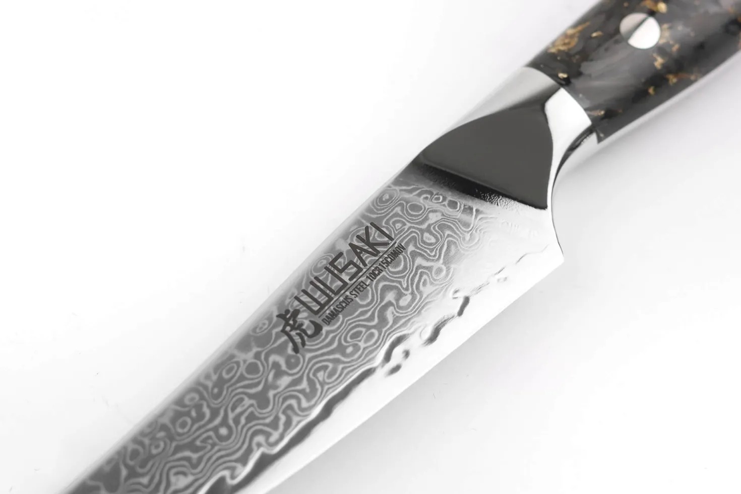 Couteau à steak Wusaki Sakin Damas 10Cr 13cm manche en fibre de carbone et feuille d'or