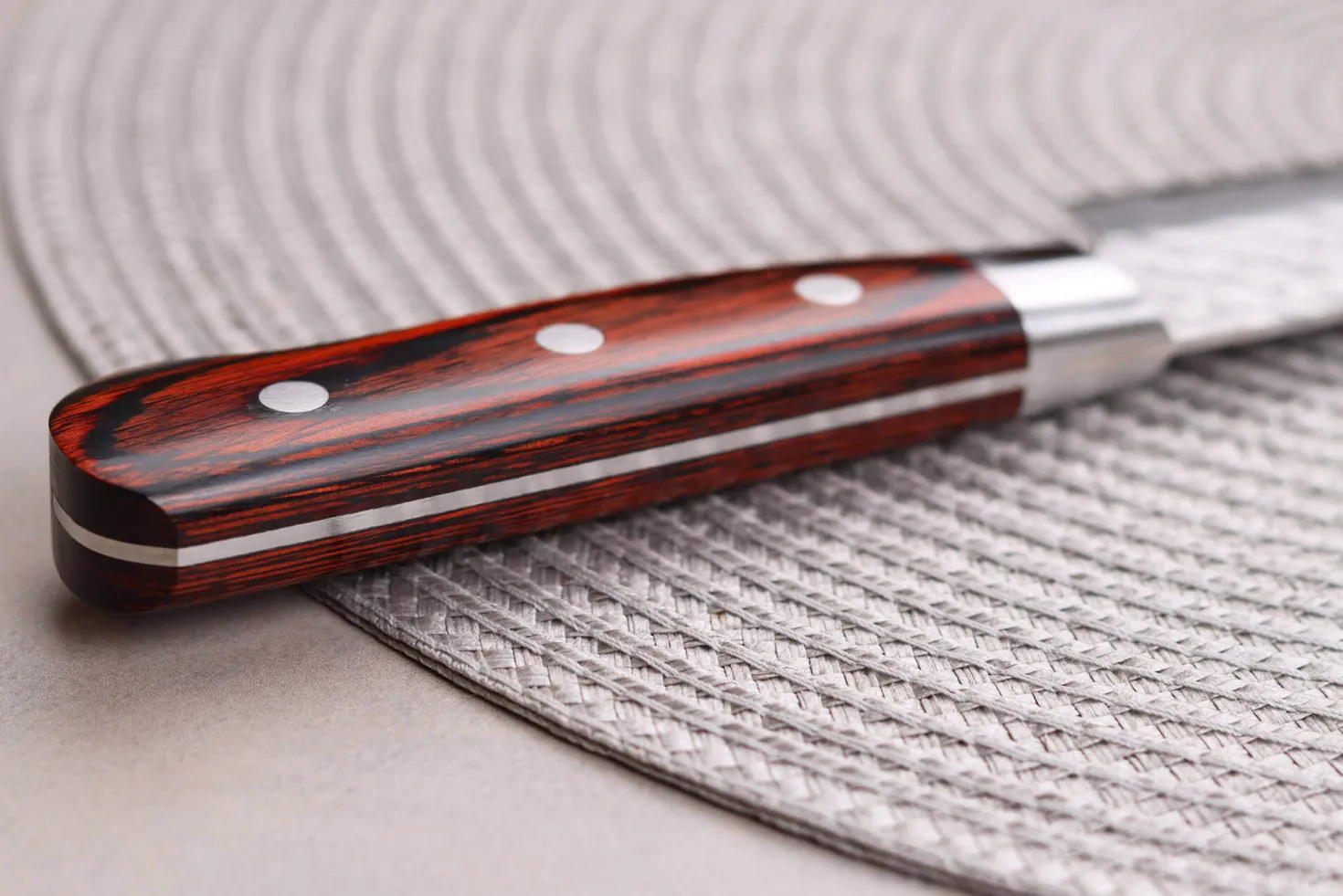 Couteau sujihiki japonais 24cm Sakai Takayuki Damascus Western 33 couches