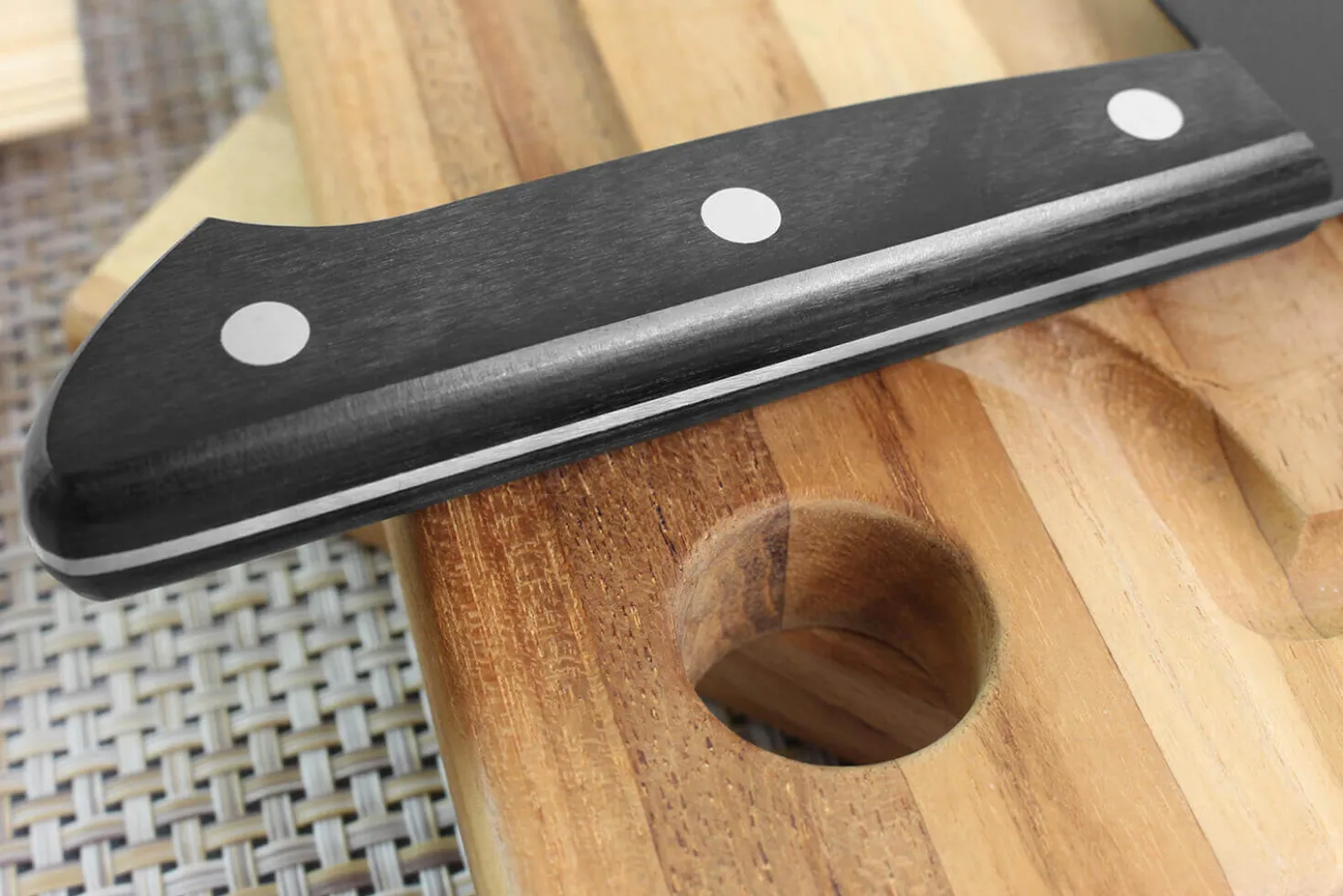 Couteau sushi chef japonais MAC Super Black 21cm