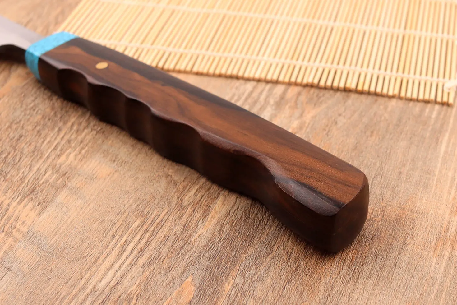 Couteau à thon maguro 54cm japonais artisanal Nakamura WS2 avec saya